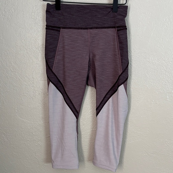 lululemon athletica Pants - Lululemon Early Extension High-Rise Crop Purple Athletic Leggings Women’s Size 6